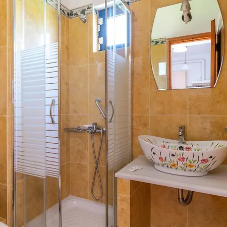 Agia Marina 4 Andros Ferienhaus Batsi